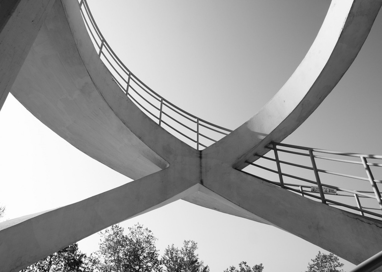 Pier Luigi Nervi, Estadio Municipal, Florencia, Detalle de la escalera de caracol, 1932 Fotografía de Mario Carrieri, cortesía del Proyecto Pier Luigi Nervi, Bruselas 