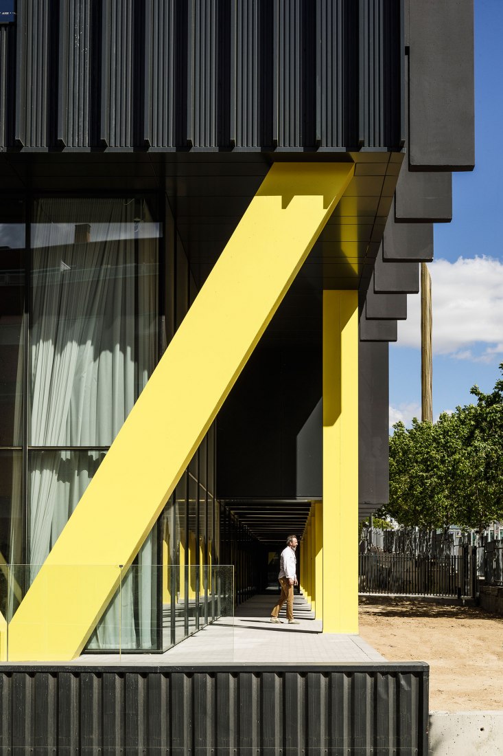 Centro Integral del Transporte de Metro de Madrid por Nexo + Gutiérrez-delaFuente + Perea. Fotografía por Fernando Alda.