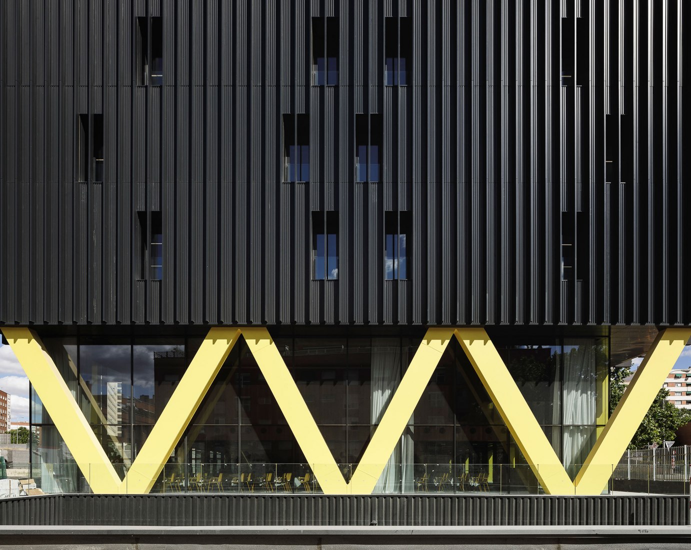 Centro Integral del Transporte de Metro de Madrid por Nexo + Gutiérrez-delaFuente + Perea. Fotografía por Fernando Alda.