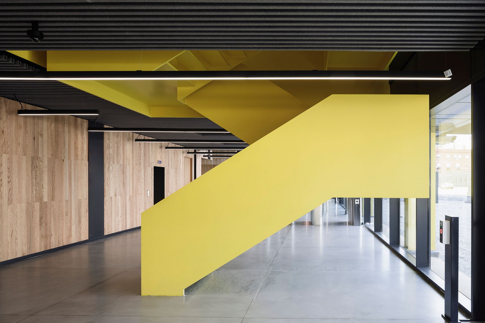 Centro Integral del Transporte de Metro de Madrid por Nexo + Gutiérrez-delaFuente + Perea. Fotografía por Fernando Alda.