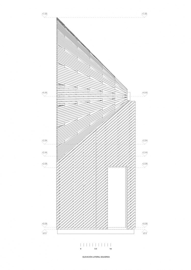 Access elevation. AIWIÑ, Viewpoint Camera by Nicolás Sáez Gutiérrez.