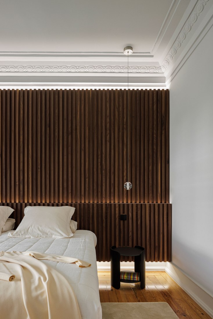 AN apartament by nmdarq. Photograph by Ivo Tavares Studio.