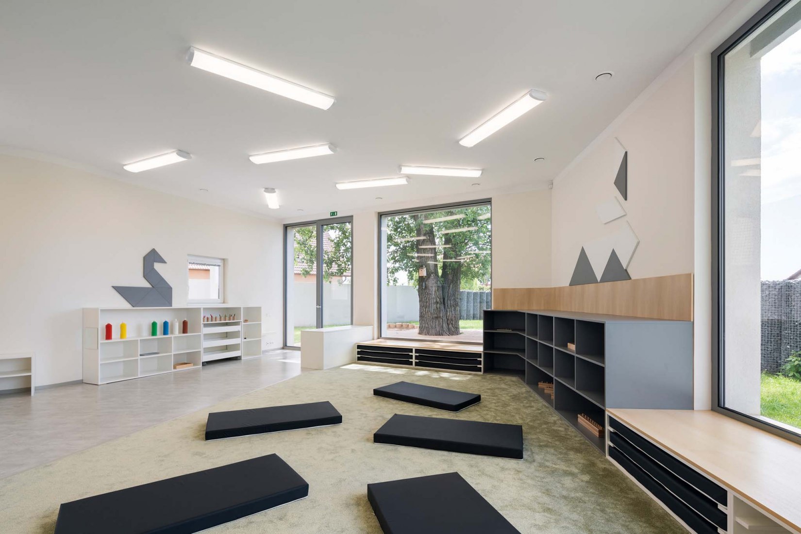 Montessori Kindergarten by No Architects. Photograph by Studio Flusser.