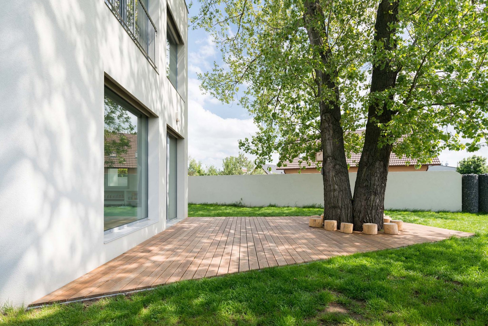 Montessori Kindergarten by No Architects. Photograph by Studio Flusser.