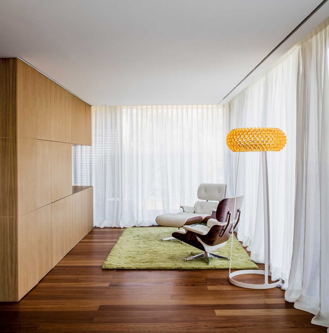 Guest Pavilion por Nordest Arquitectura. Fotografía por Adrià Goula
