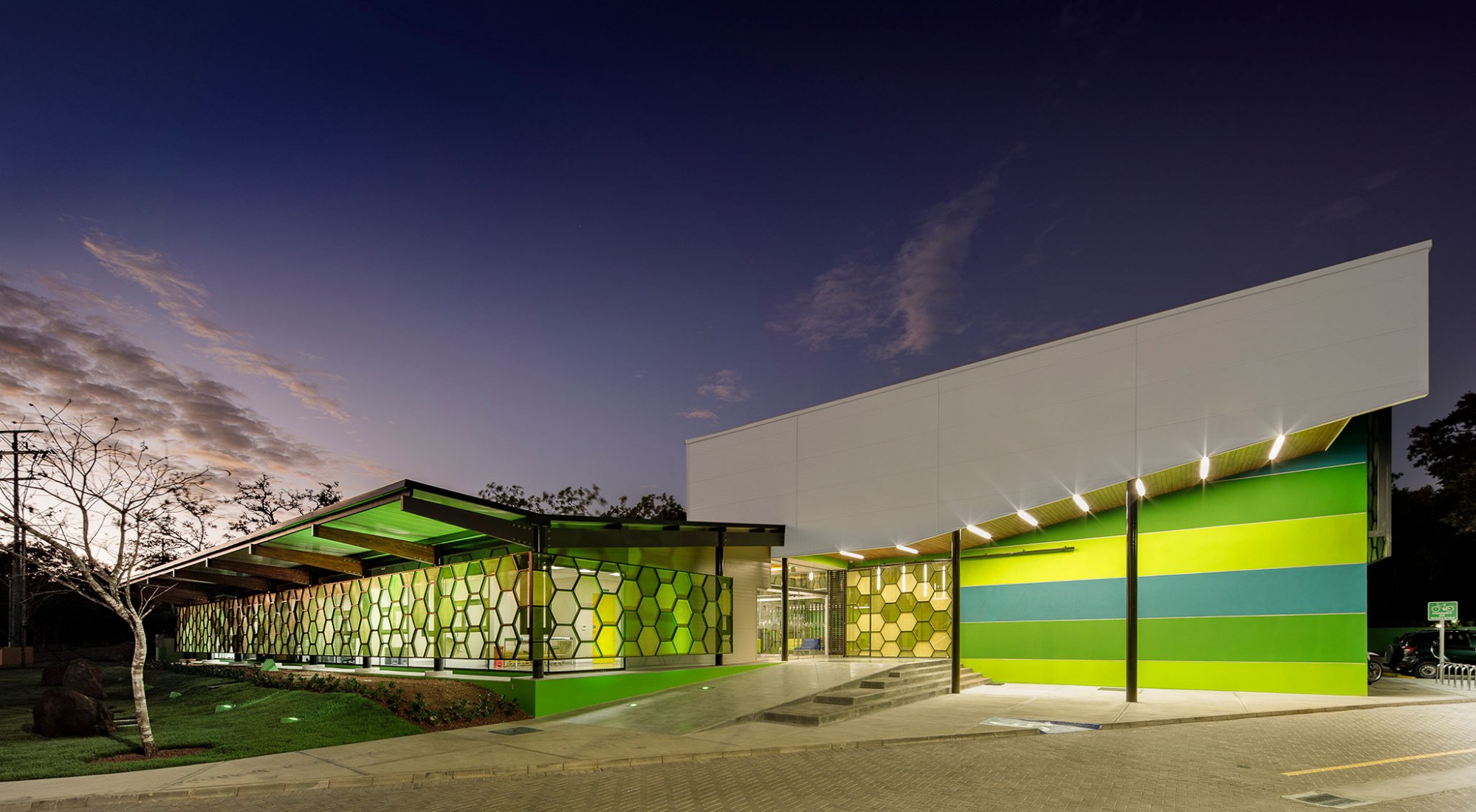 Agencia Costarricense de Investigaciones Biomédicas by Norte Sur Arquitectos. Photograph by Fernando Alda