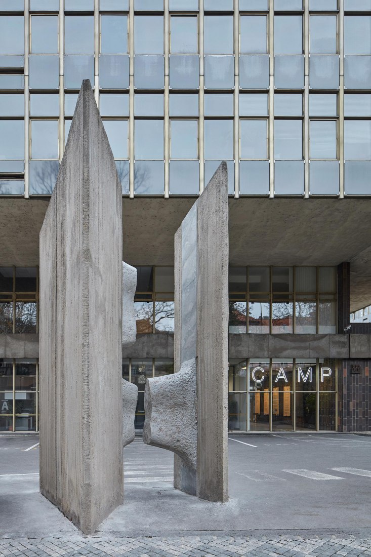 CAMP – Centro de Arquitectura y Planeamiento Metropolitano por NOT BAD. Fotografía por BoysPlayNice