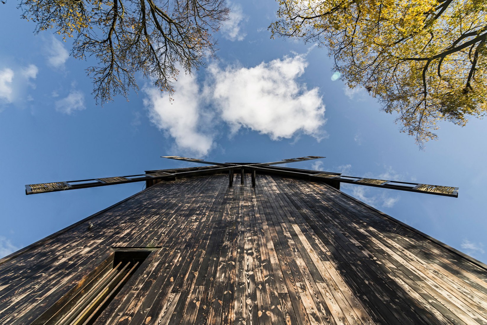 Windmill house by o4 architekci. Photograph by Rafał Chojnacki Fotografia Architektury.