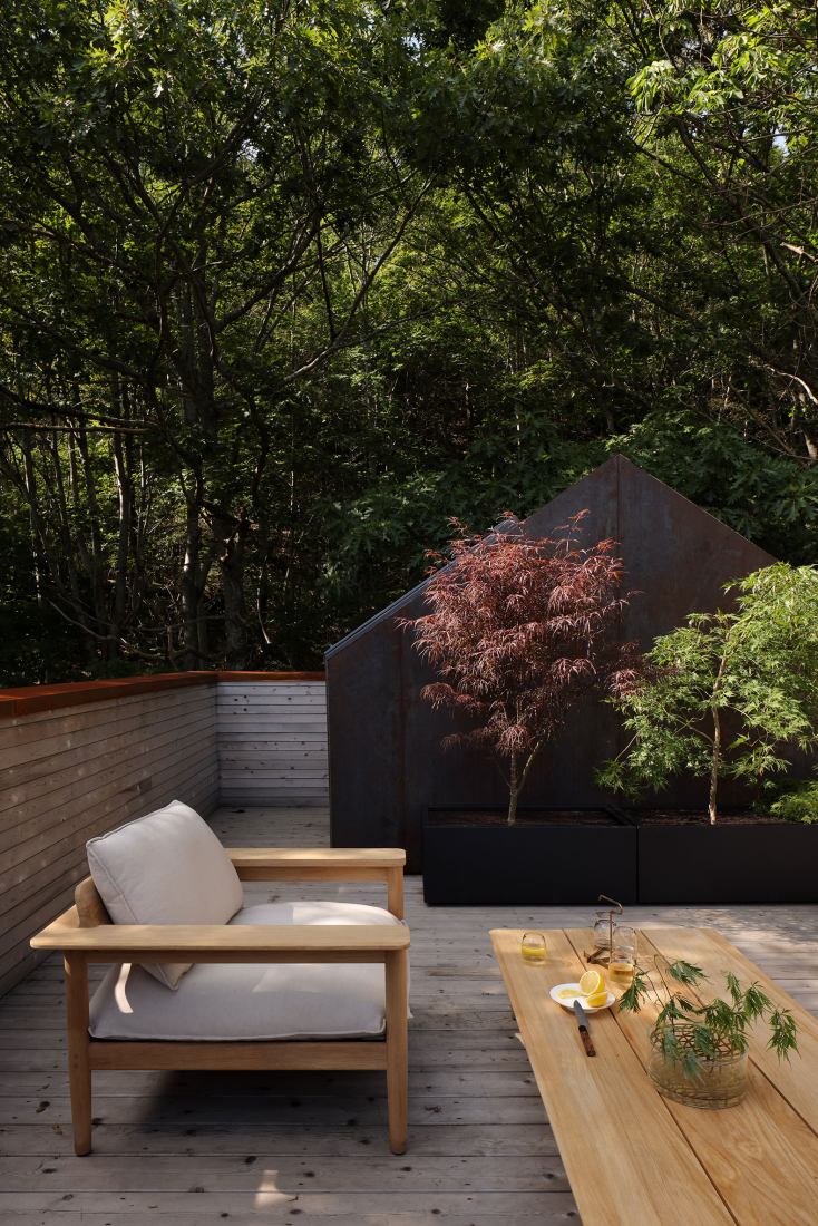 Casa White Rock por Omar Gandhi Architects. Fotografía por Ema Peter Photography.