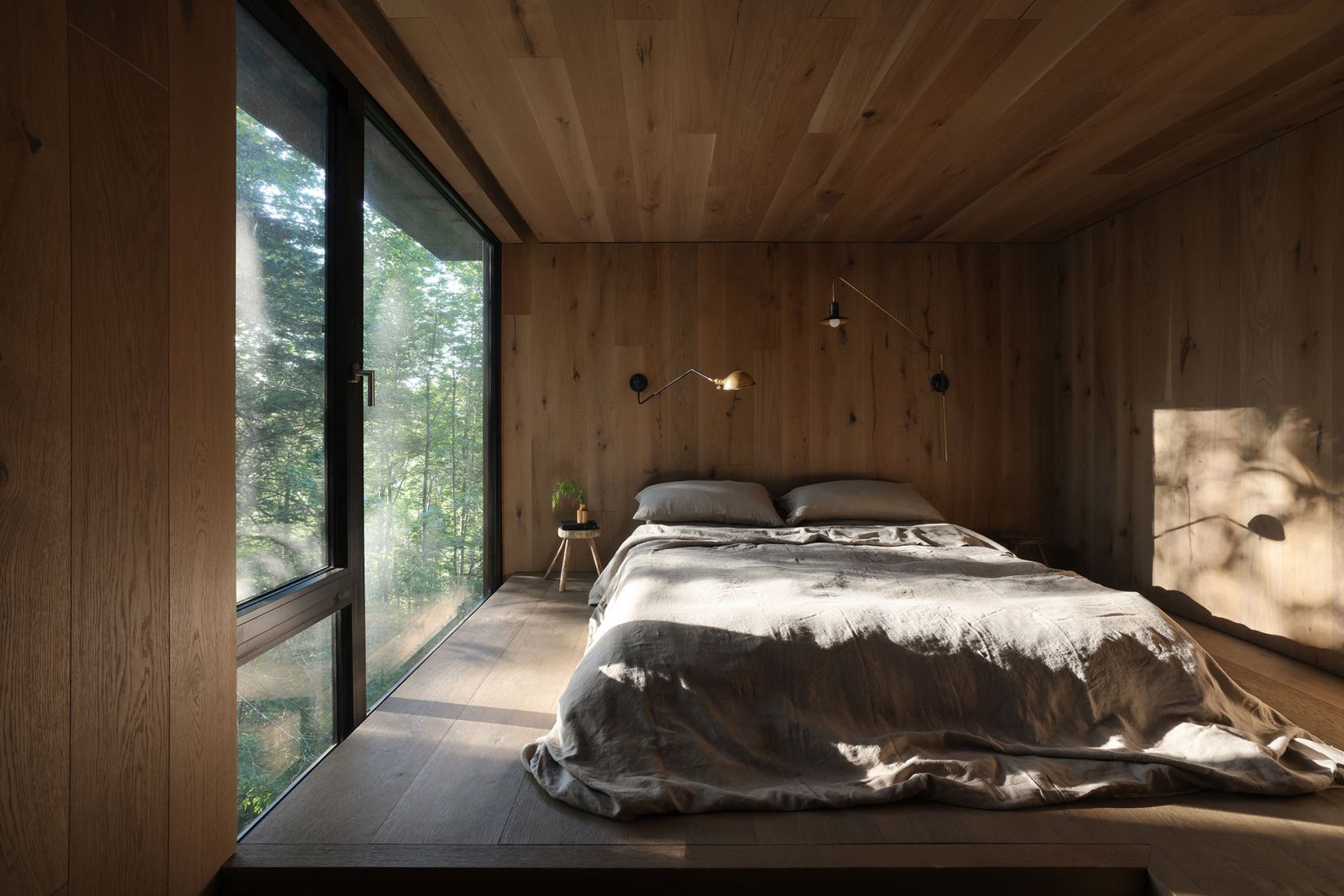 Casa White Rock por Omar Gandhi Architects. Fotografía por Ema Peter Photography.