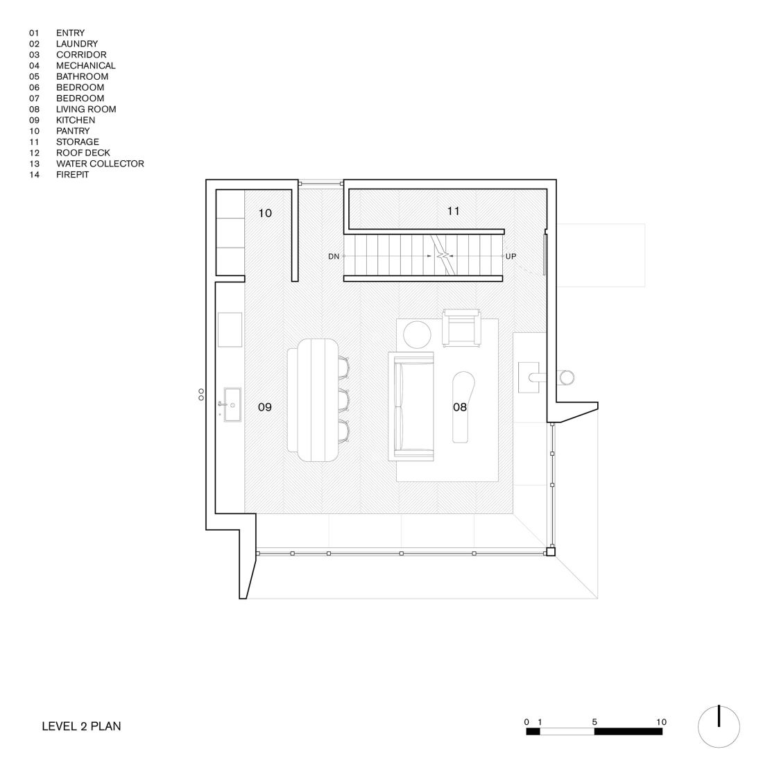 Plano de primera planta. Casa White Rock por Omar Gandhi Architects.