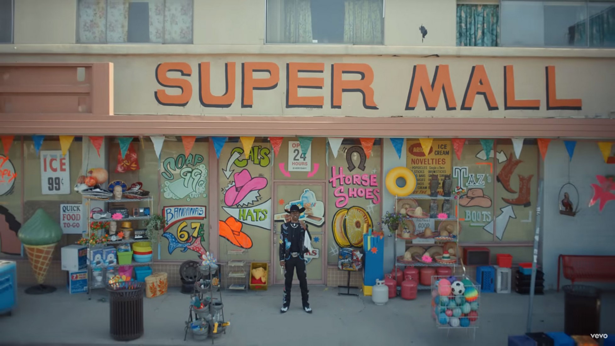 Un éxito inesperado. Old Town Road por Lil Nas X | Sobre Arquitectura y ...