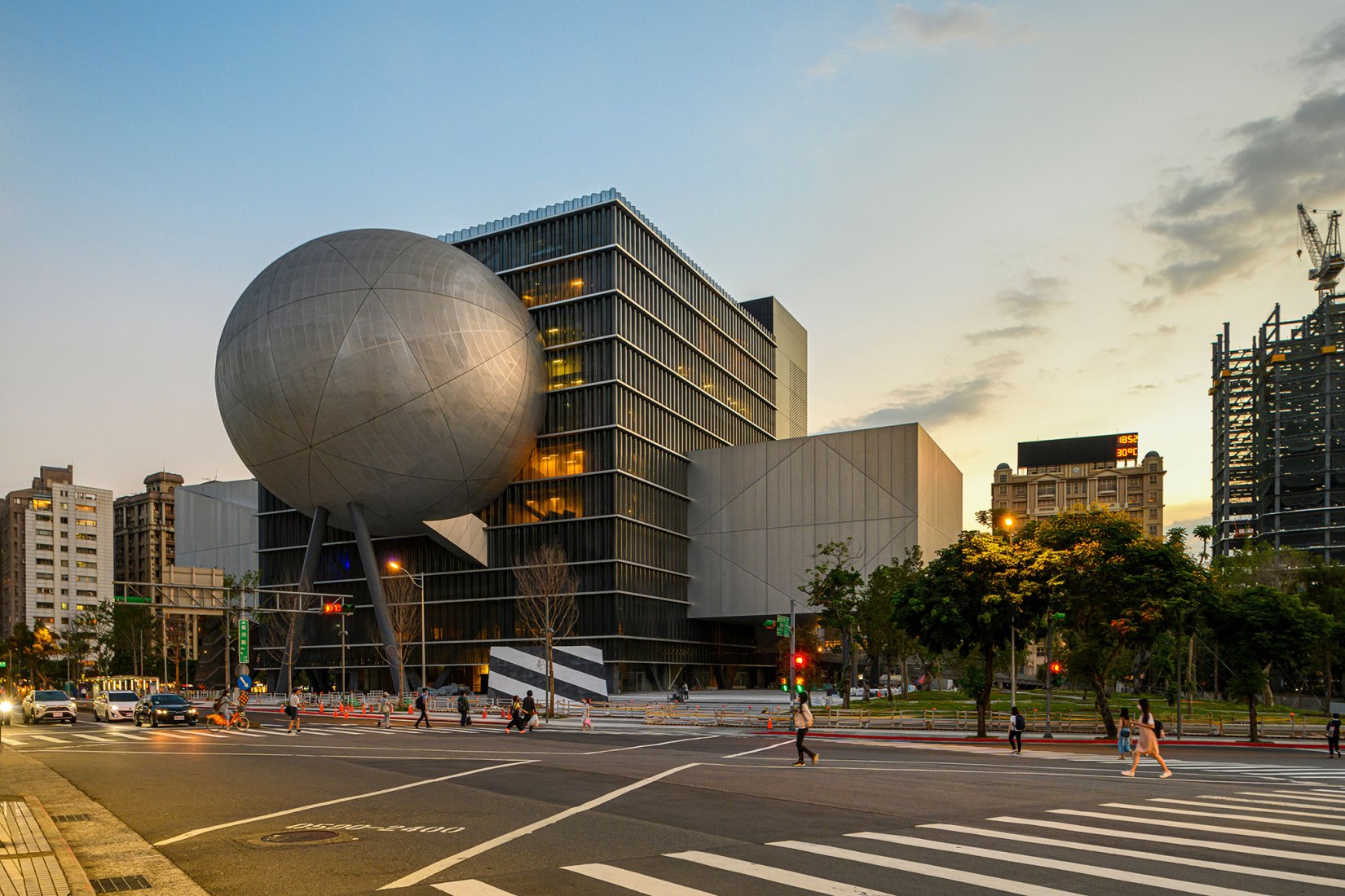Centro de Artes Escénicas de Taipei por OMA. Fotografía de Shephotoerd Co. 