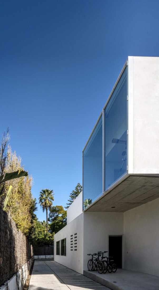 Casa PSM por OOOA Arquitectos. Fotografía por Jesús Granada