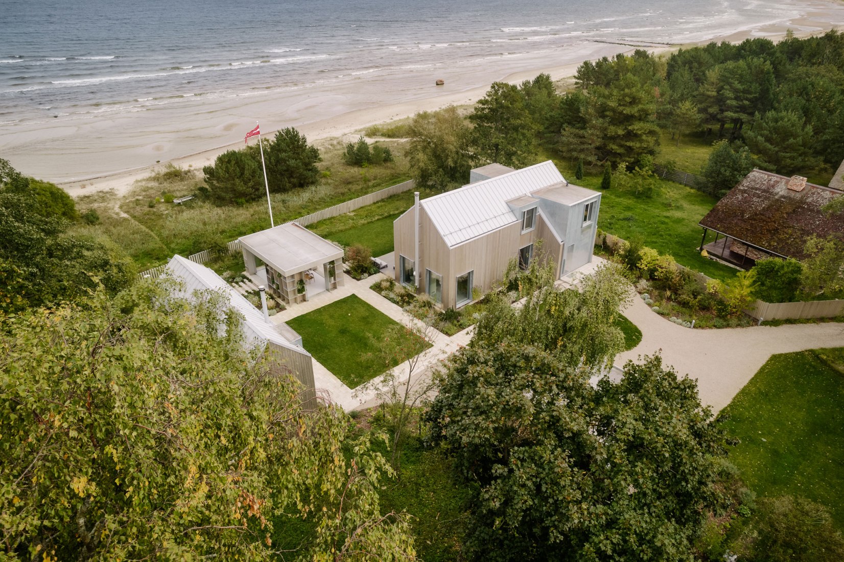 Casa de vacaciones Ziemeļi por Open AD. Fotografía por Alvis Rozenbergs