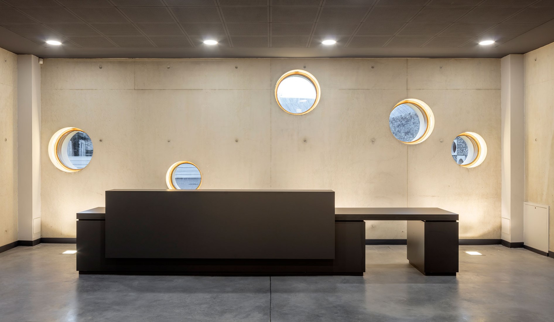 Centro cultural de Chessy por OPUS 5 Architectes. Fotografía por Luc Boegly.