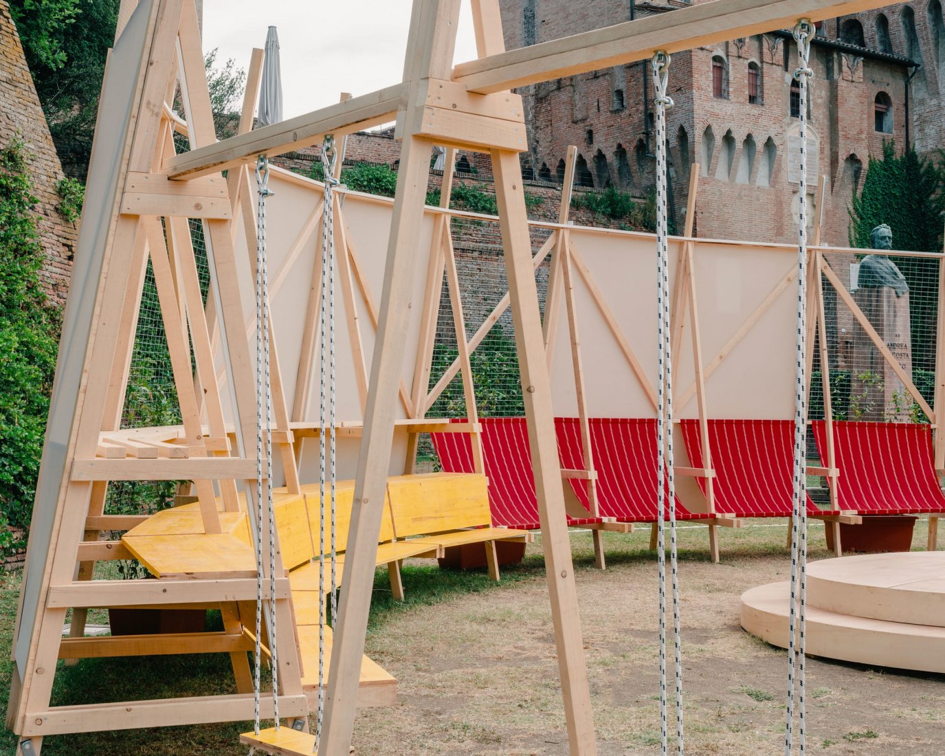 LuOgo by Orizzontale. Photograph by Gianluca Gasperoni.