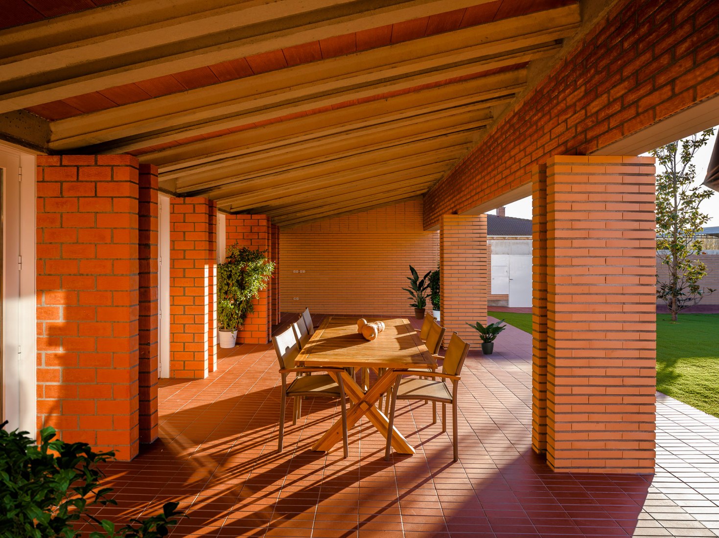 Casa Fa por Óscar Miguel Ares Álvarez. Fotografía por Pedro Iván Ramos y Óscar Miguel Ares.