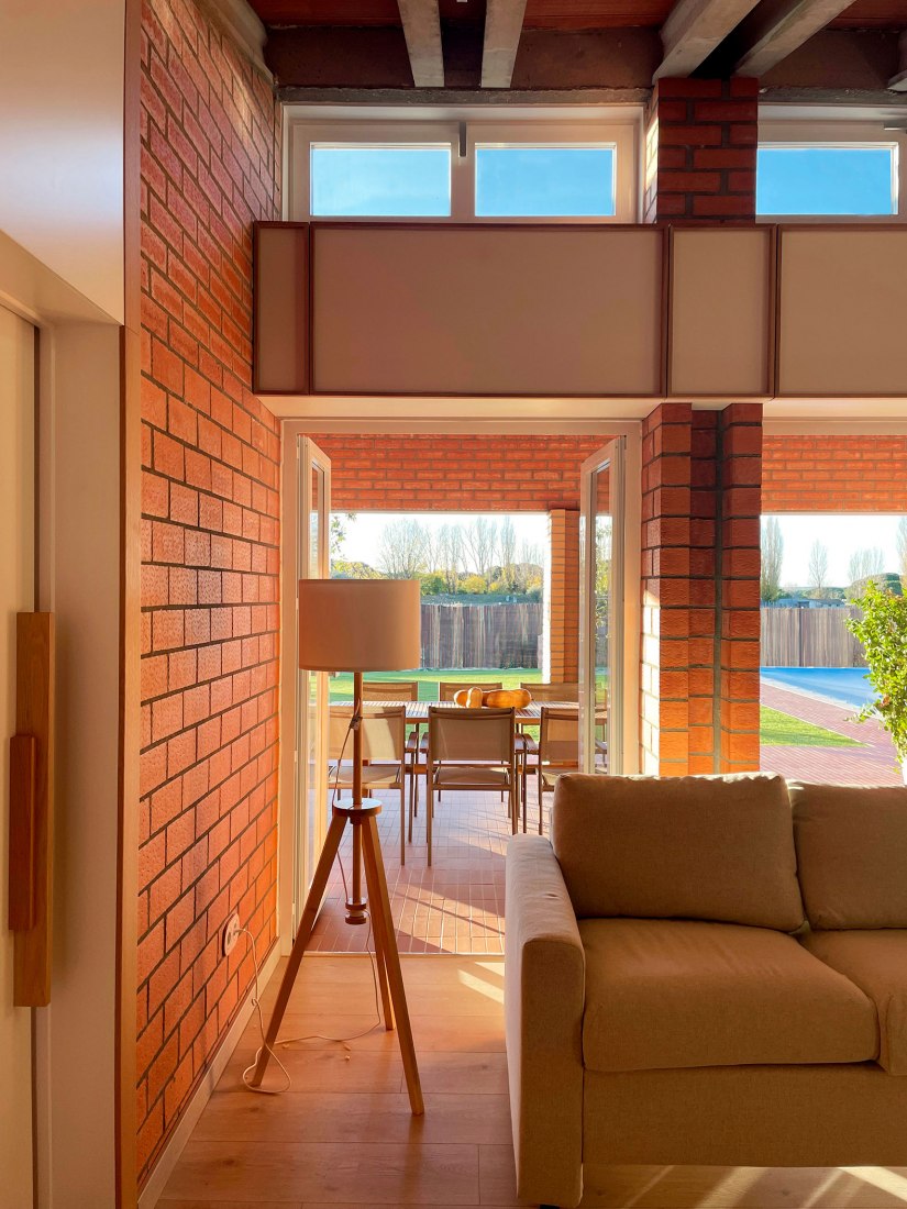 Casa Fa por Óscar Miguel Ares Álvarez. Fotografía por Pedro Iván Ramos y Óscar Miguel Ares.