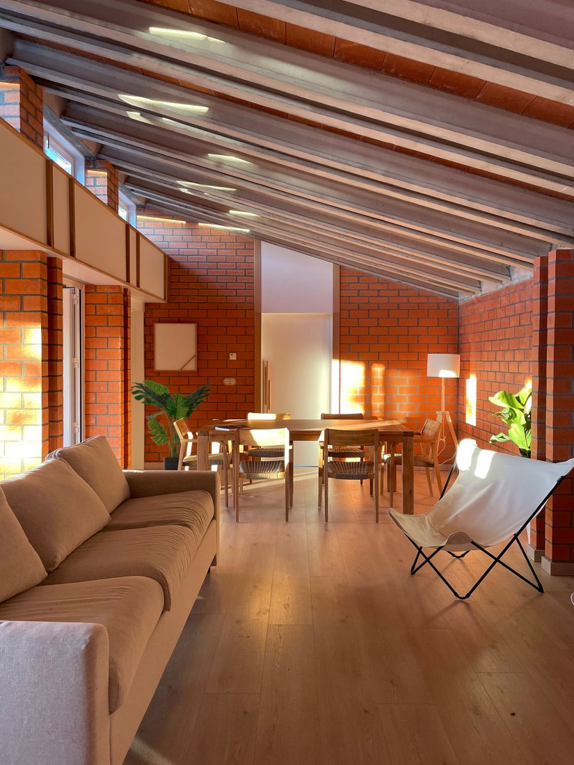 Casa Fa por Óscar Miguel Ares Álvarez. Fotografía por Pedro Iván Ramos y Óscar Miguel Ares.