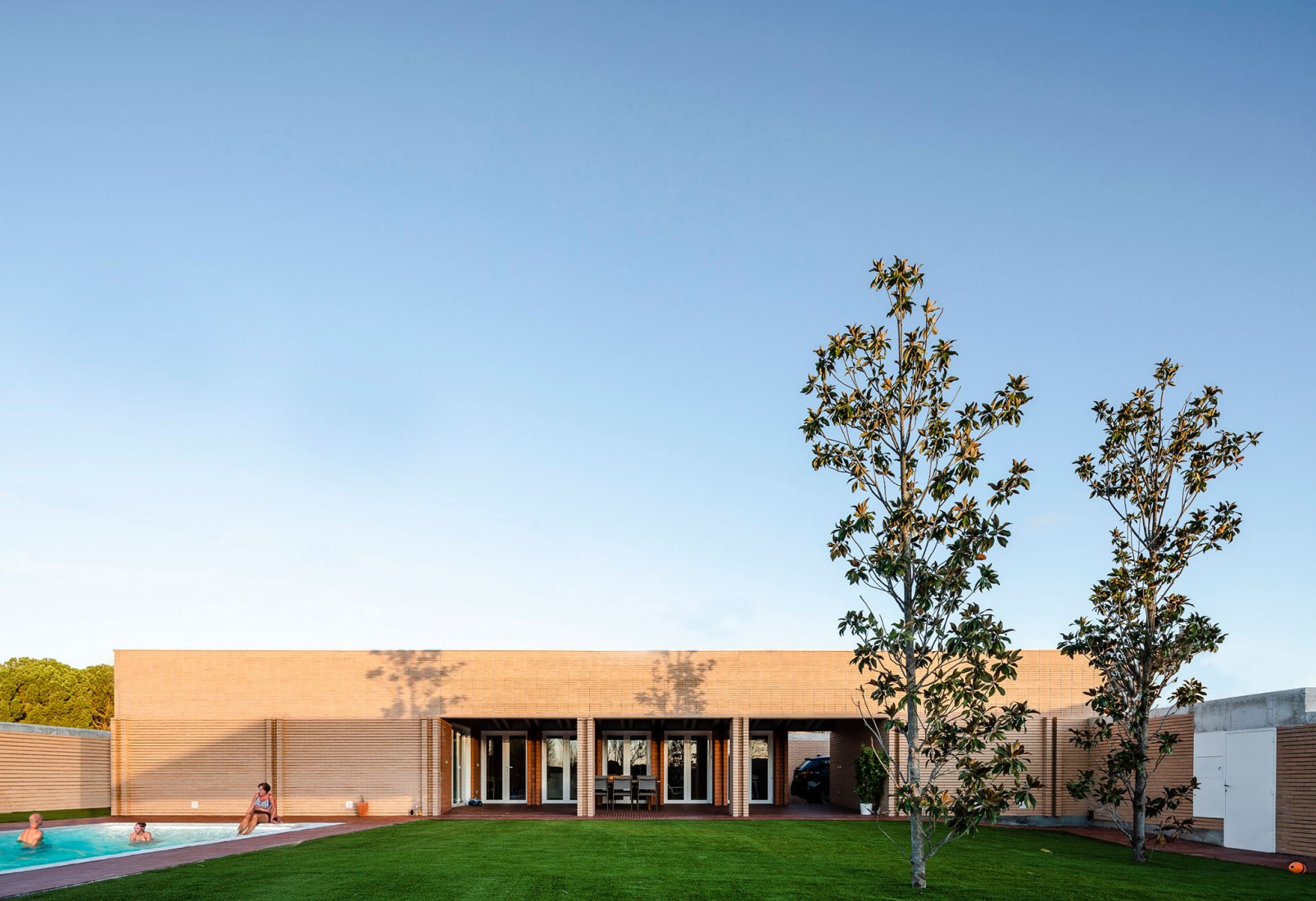 Casa Fa por Óscar Miguel Ares Álvarez. Fotografía por Pedro Iván Ramos y Óscar Miguel Ares.
