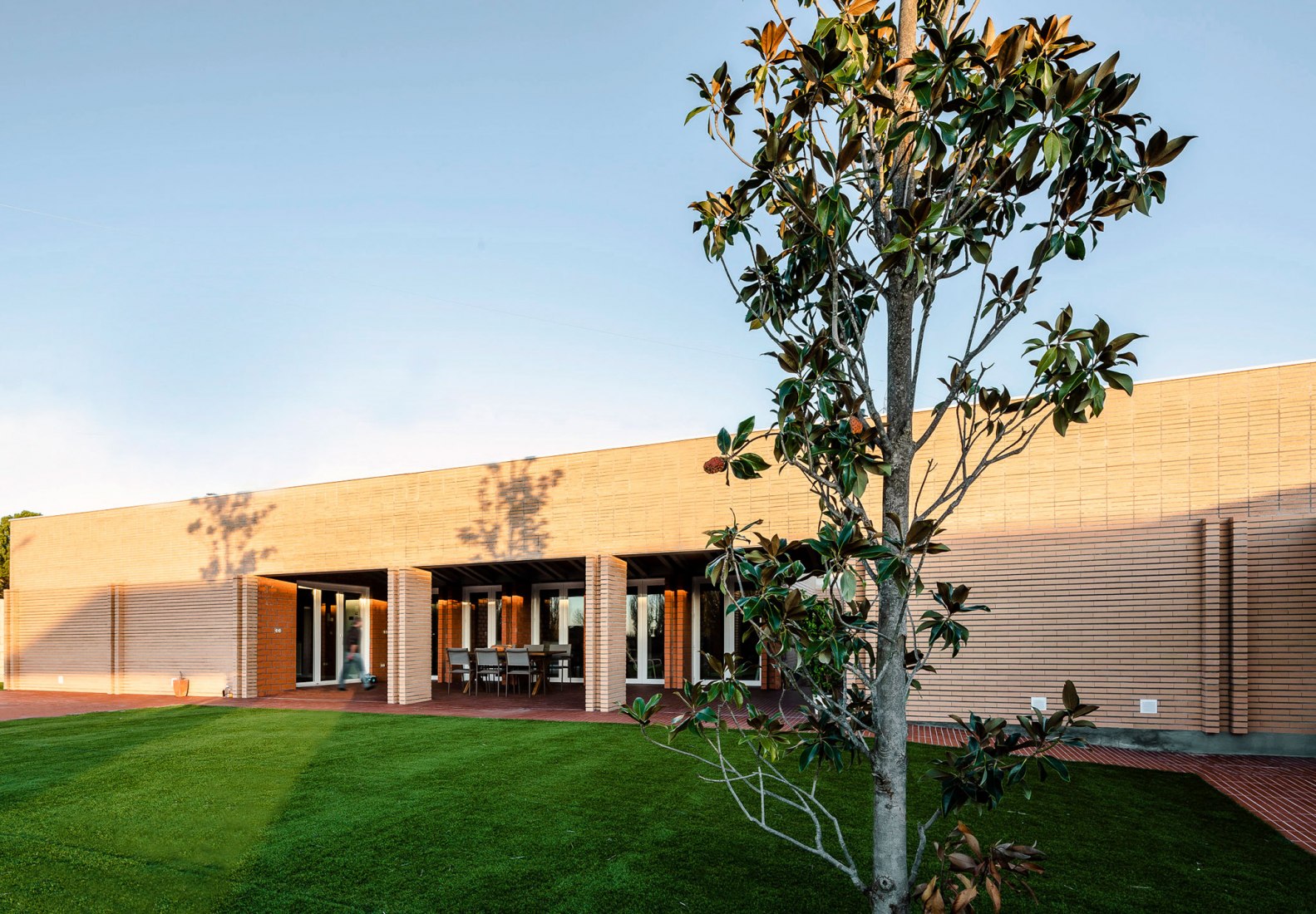 Casa Fa por Óscar Miguel Ares Álvarez. Fotografía por Pedro Iván Ramos y Óscar Miguel Ares.