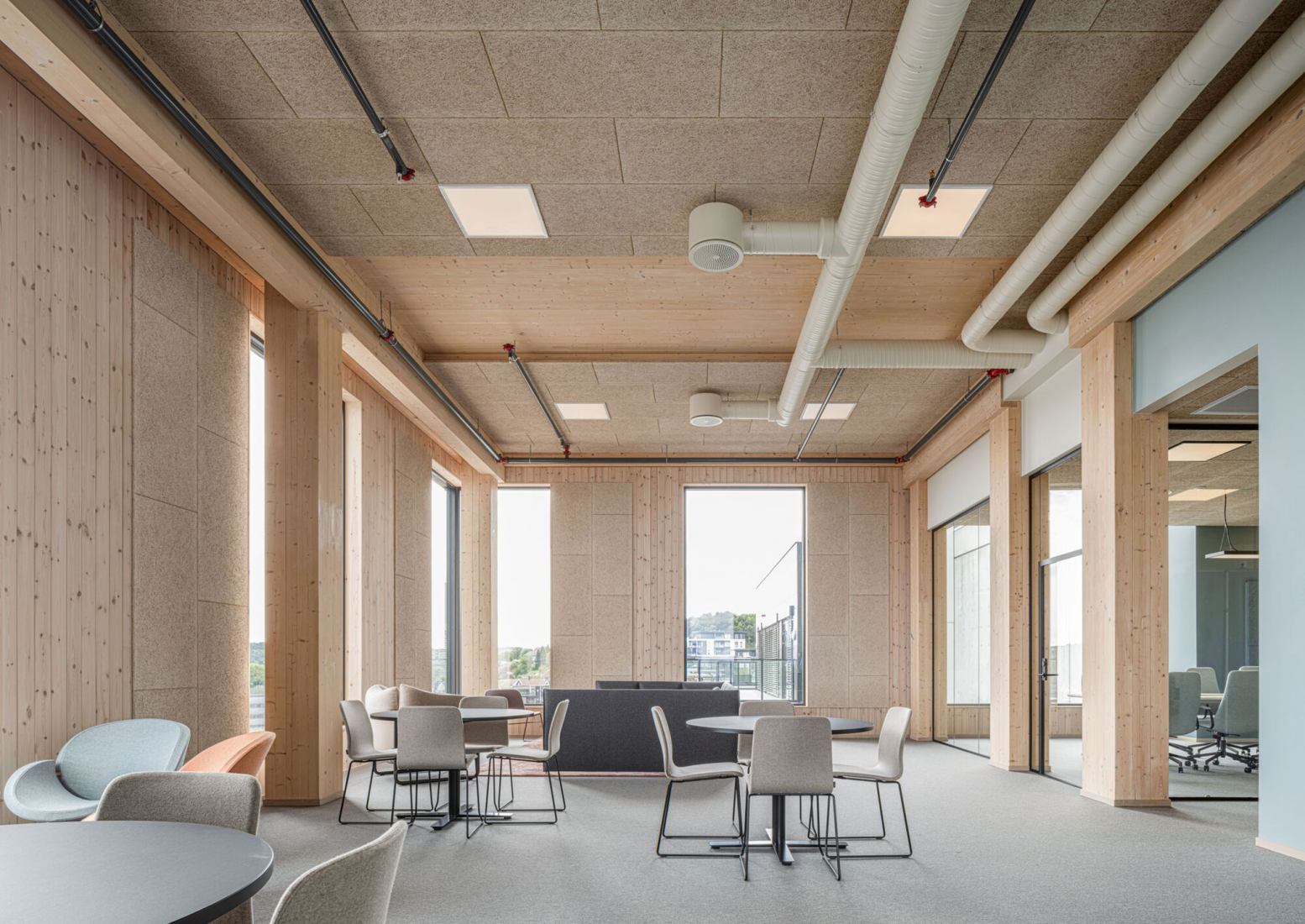 Edificio Lumber 4 por Oslotre. Fotografía por Kyrre Sundal.