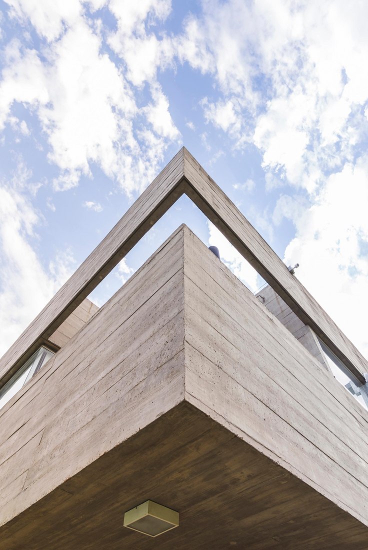 Casa KM por Pablo Gagliardo. Fotografía por Ramiro sosa