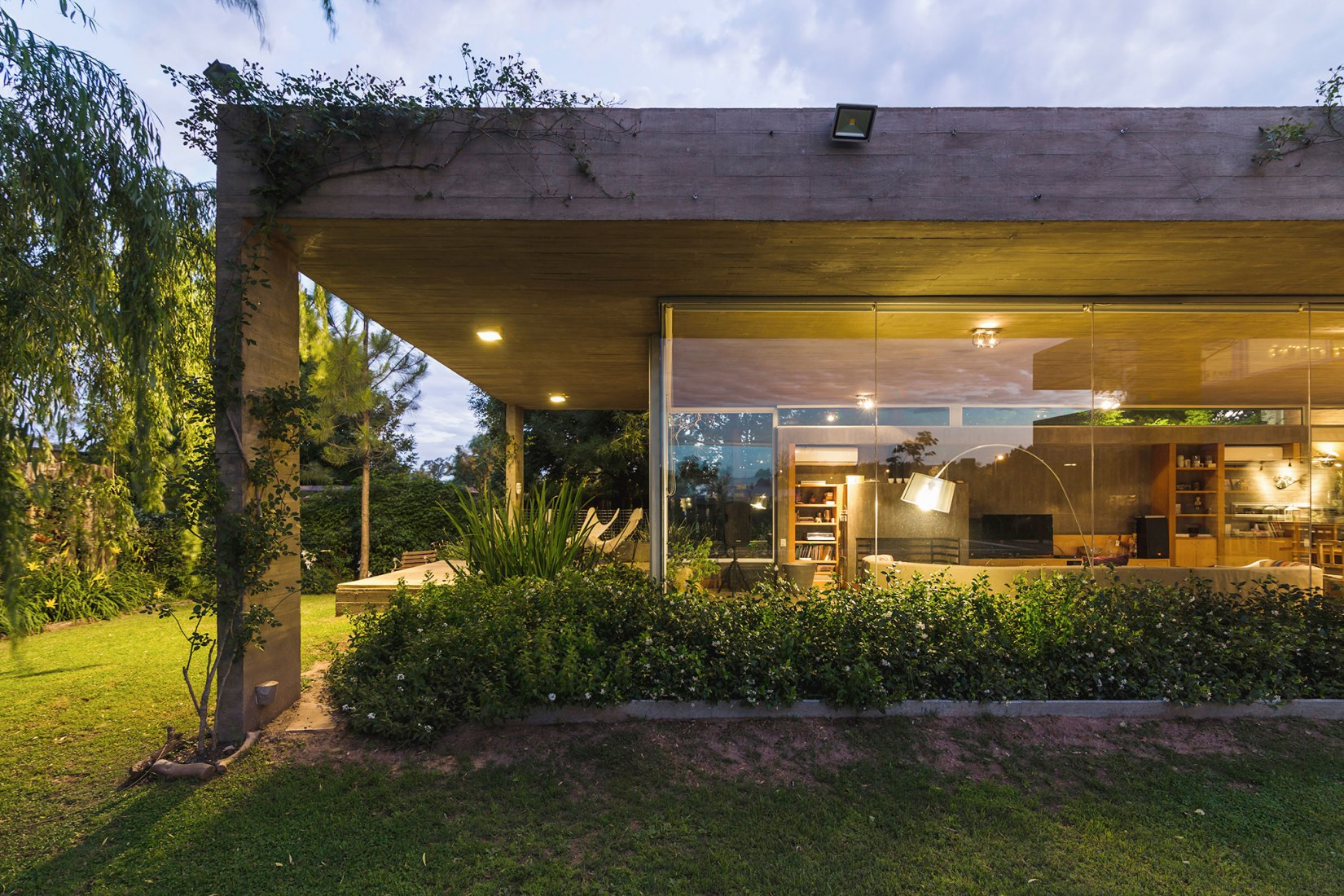 Casa KM por Pablo Gagliardo. Fotografía por Ramiro sosa