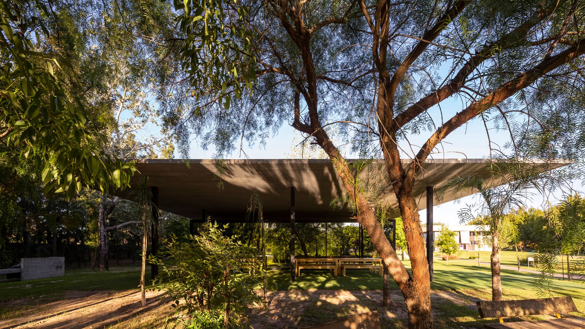 La Nave Pavilion by Estudio Pablo Gagliardo. Photograph by Ramiro Sosa.