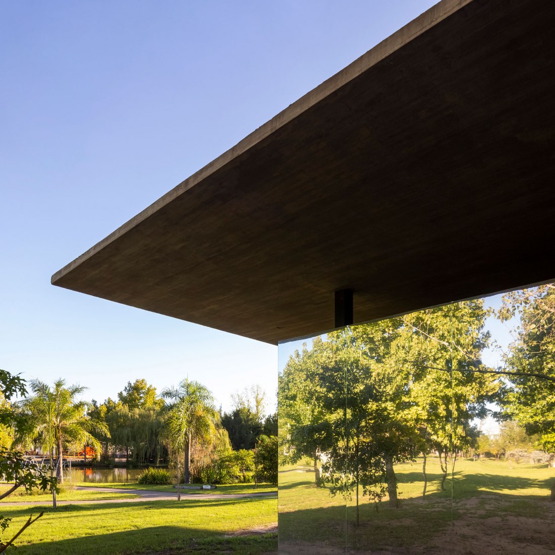 La Nave Pavilion by Estudio Pablo Gagliardo. Photograph by Ramiro Sosa.