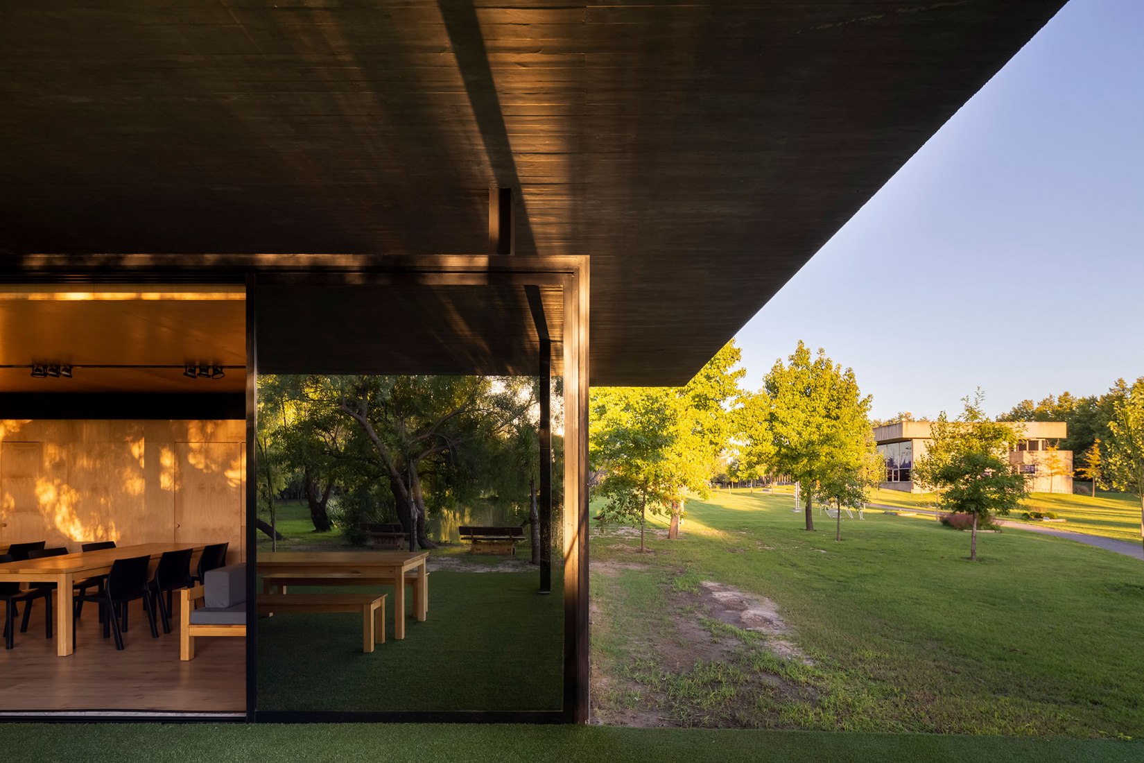 La Nave Pavilion by Estudio Pablo Gagliardo. Photograph by Ramiro Sosa.