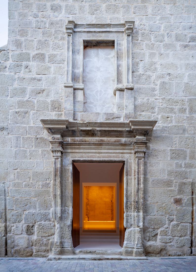Restauración y recuperación volumétrica del Antiguo Monasterio de Santa Clara como Centro Cultural por Pablo Manuel Millán Millán. Fotografía por Javier Callejas Sevilla.