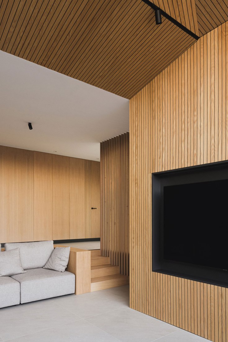 Facetada house by Pablo Muñoz Payá Arquitectos. Photograph by David Zarzoso.