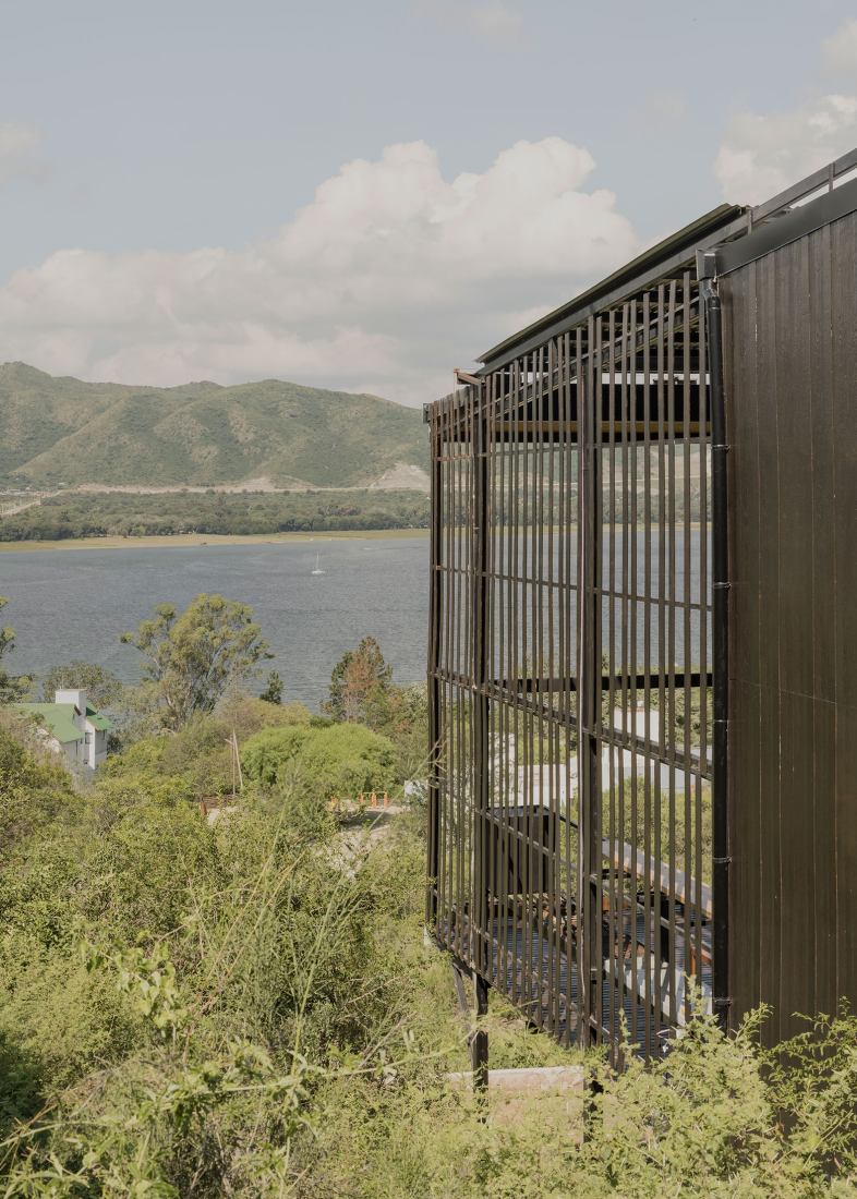 Casa Solar por Pablo Senmartin Arquitectos. Fotografía por Federico Cairoli.