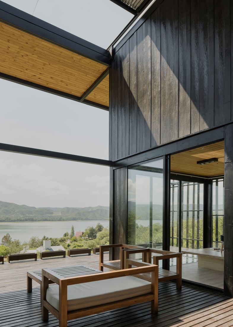 Casa Solar por Pablo Senmartin Arquitectos. Fotografía por Federico Cairoli.