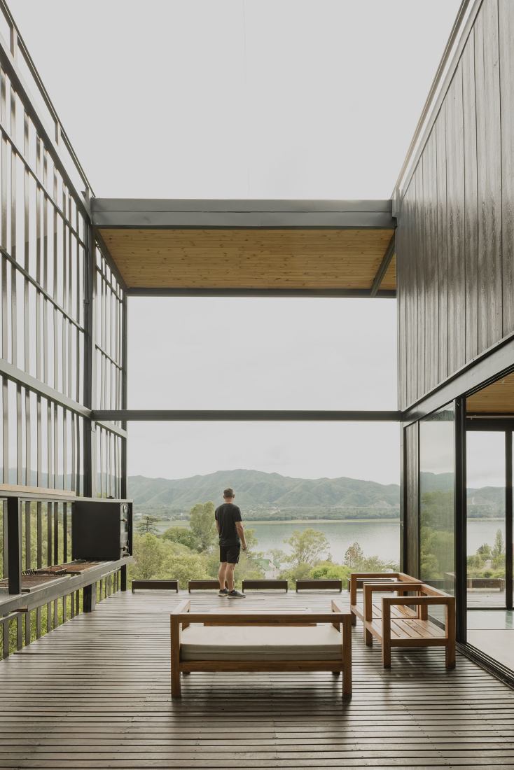Casa Solar por Pablo Senmartin Arquitectos. Fotografía por Federico Cairoli.