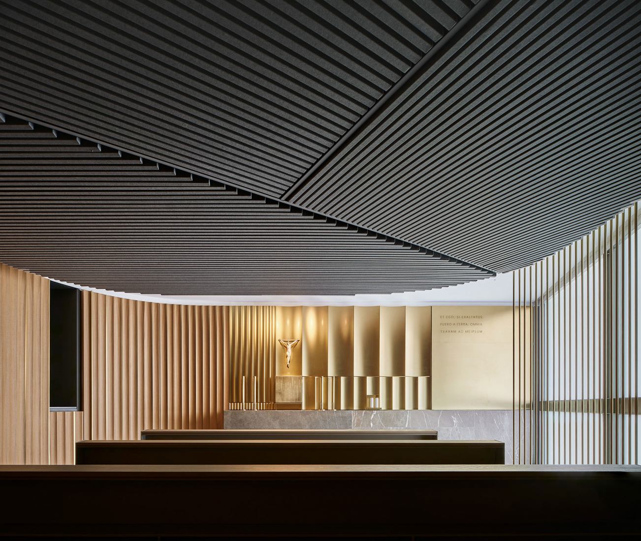 Oratory of the new IESE Building by padilla nicás arquitectos. Photograph by José Hevia.