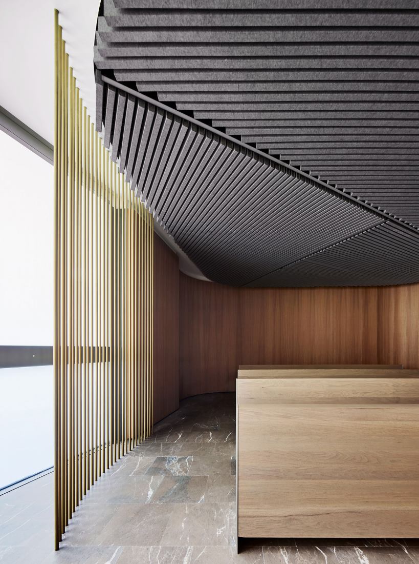 Oratory of the new IESE Building by padilla nicás arquitectos. Photograph by José Hevia.
