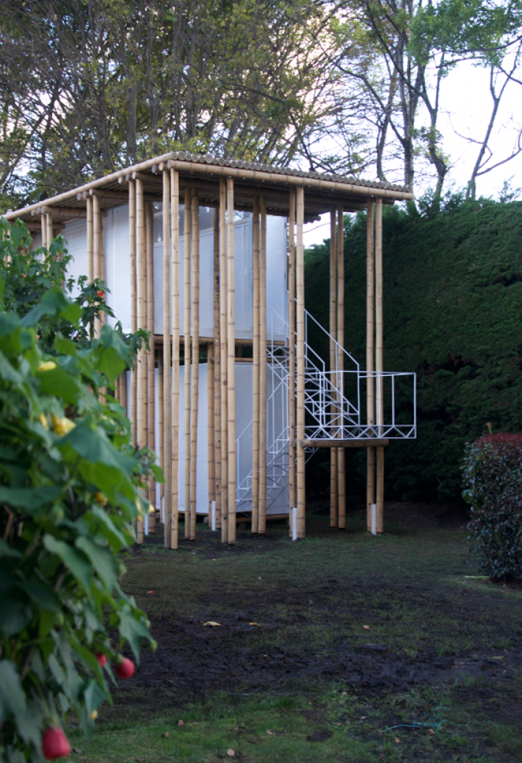 Urban Apiary by Palafito Arquitectura. Photograph courtesy of Palafito Arquitectura.