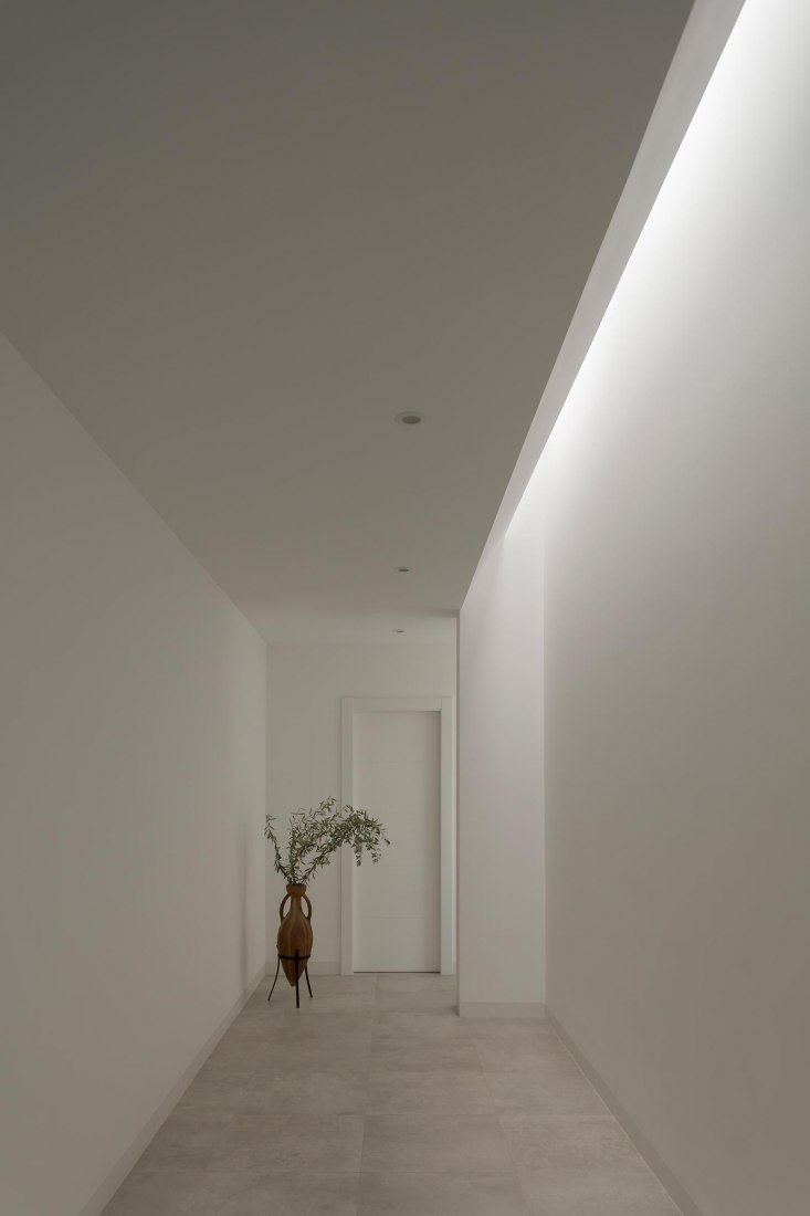 Vivienda en torno a una «era» por Palera arquitectos. Fotografía por Milena Villalba