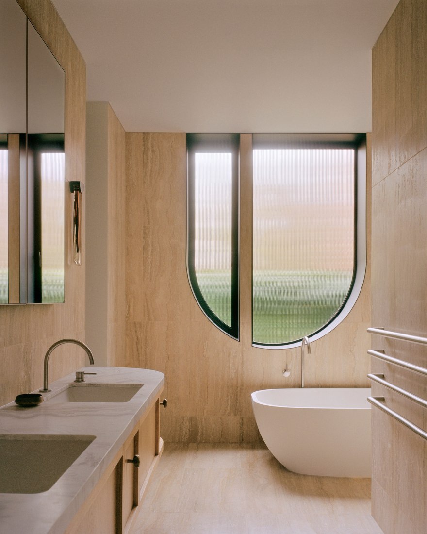 Glen Iris House by Pandolfini Architects. Photograph by Rory Gardiner.