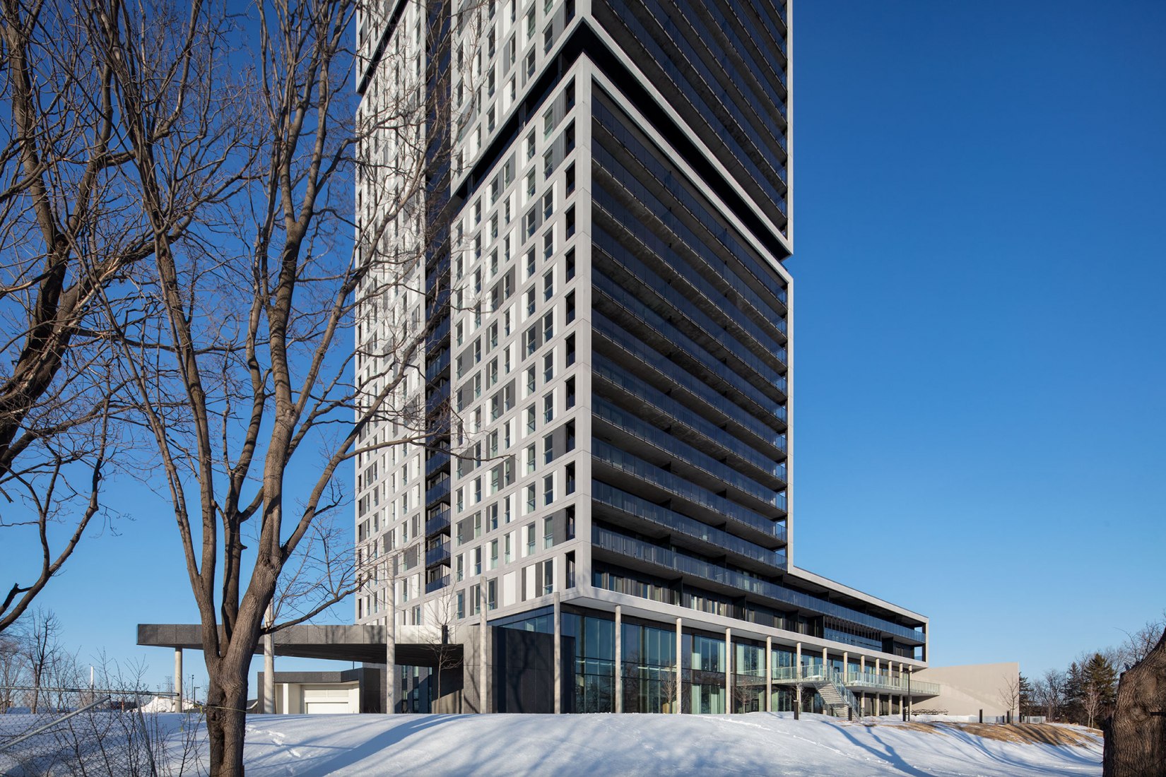 Panorama building by ACDF Architecture. Photograph by Adrien Williams
