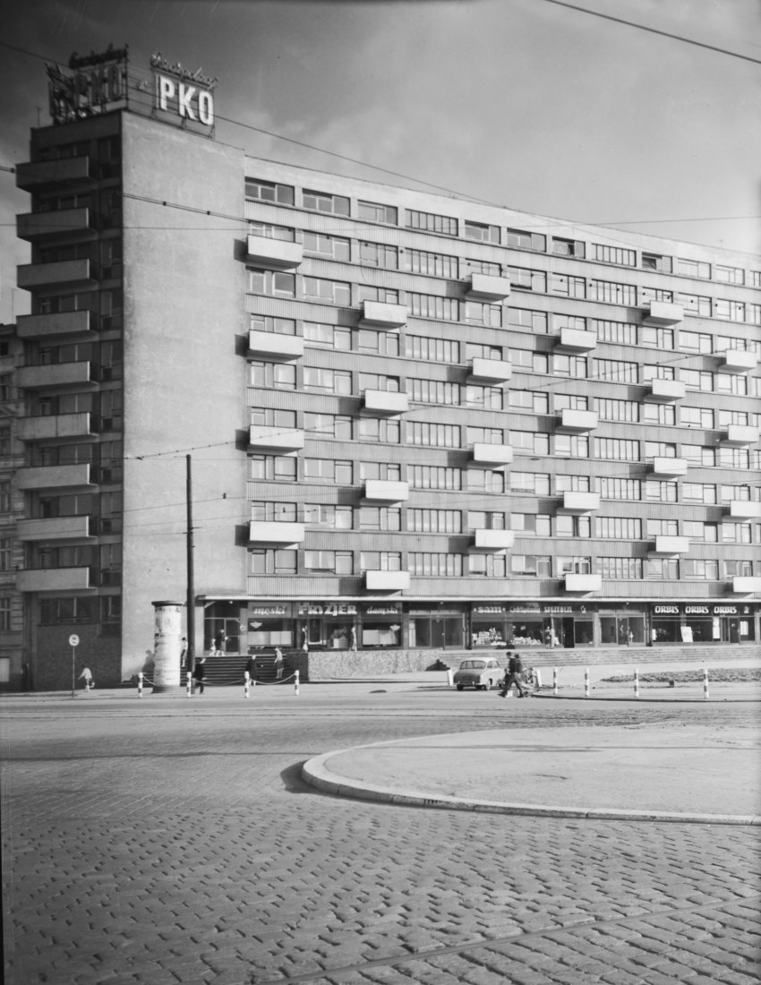 Researchers' House (1956-61). Photograph by Janina Mierzecka.