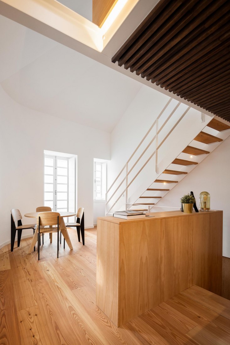 Casa dos Oleiros por Paulo Martins Arquitecto. Fotografía por Ivo Tavares Studio