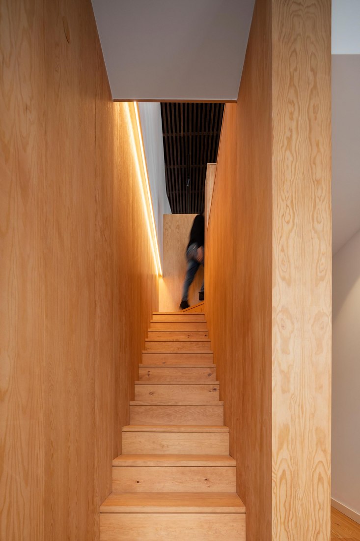 Casa dos Oleiros por Paulo Martins Arquitecto. Fotografía por Ivo Tavares Studio