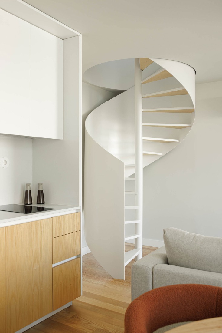 Boavista 339 by PAULO MERLINI architects. Photograph by Ivo Tavares Studio.