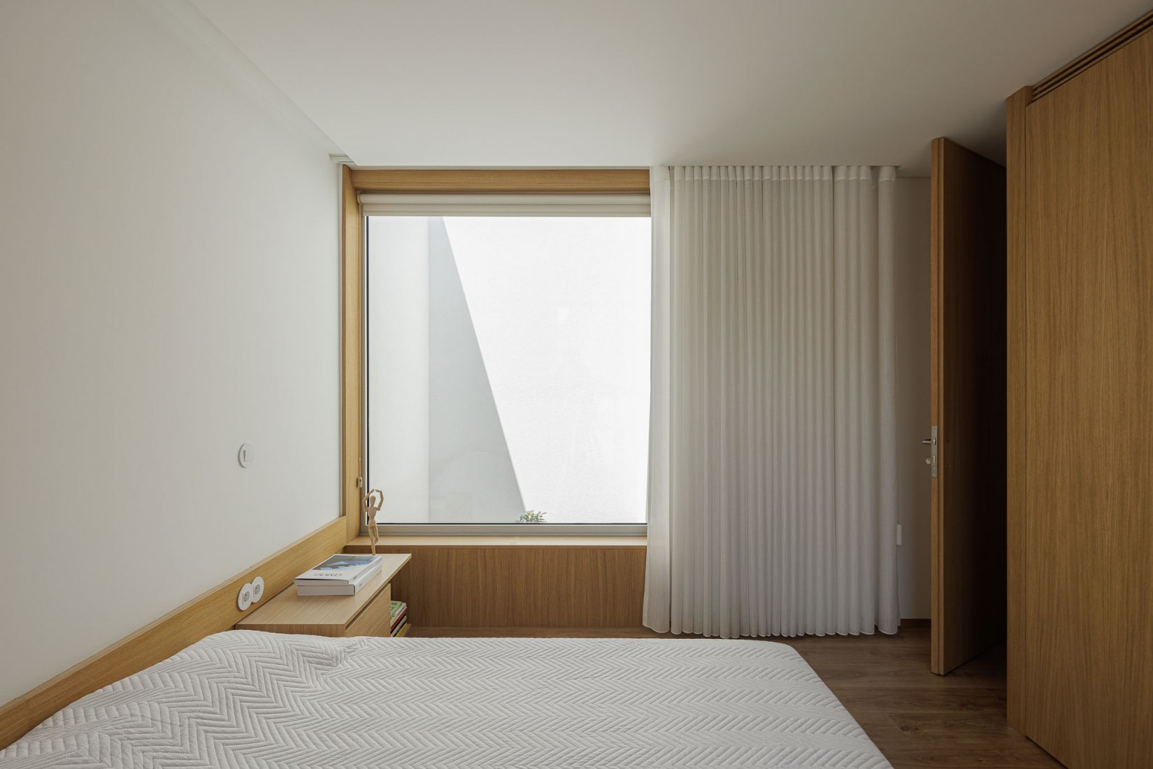 Forte House by pema studio. Photograph by Ivo Tavares.