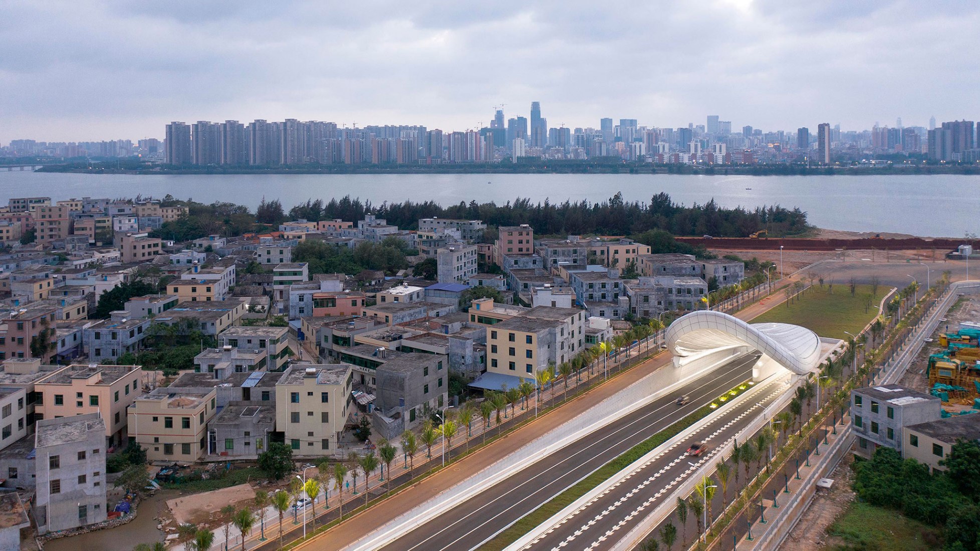 Wenming East Tunnel Entrances by Penda China. Photograph by Xia Zhi.