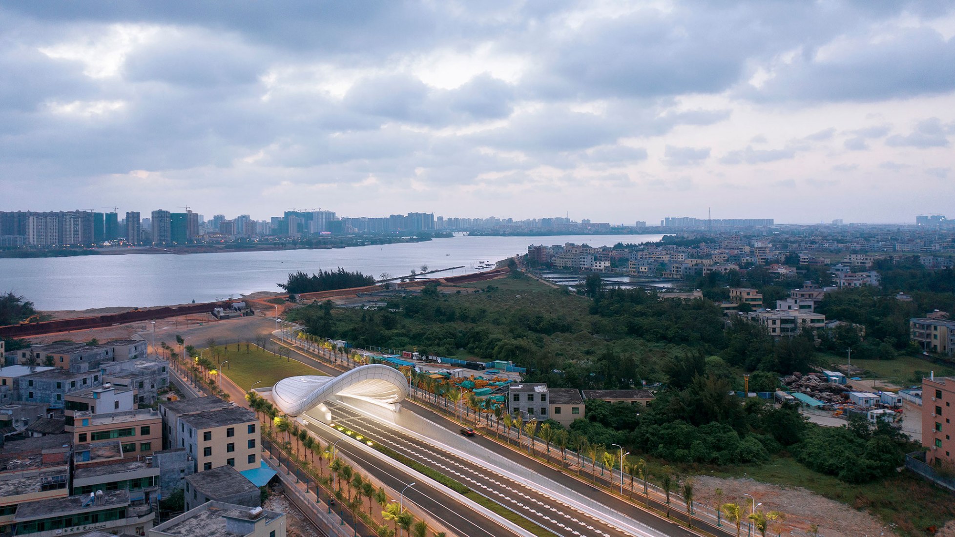 Wenming East Tunnel Entrances by Penda China. Photograph by Xia Zhi.
